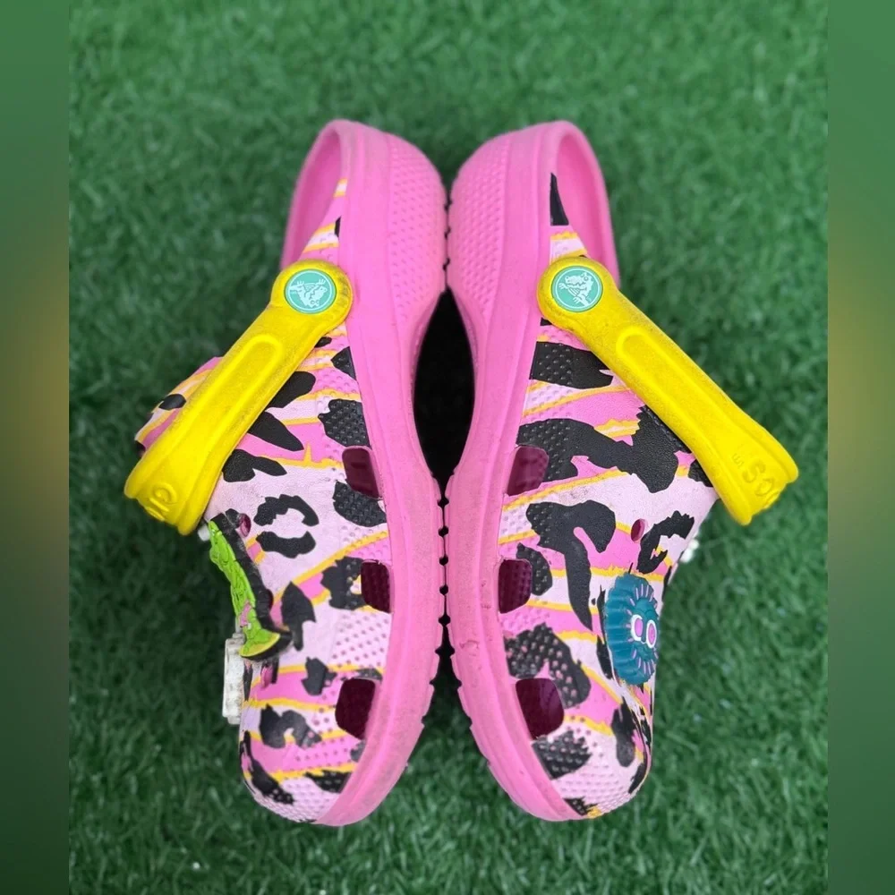 Crocs Kids' Pink and Yellow Clogs Size‎ J-4